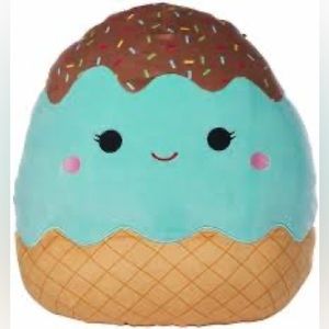 16 inch MAYA Squishmallow NEW with tags